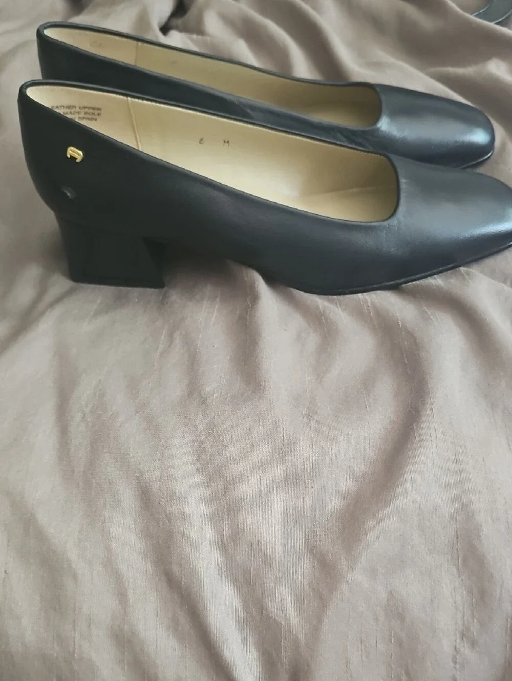Etienne Aigner Black Leather Square-Toe Ballet Flats